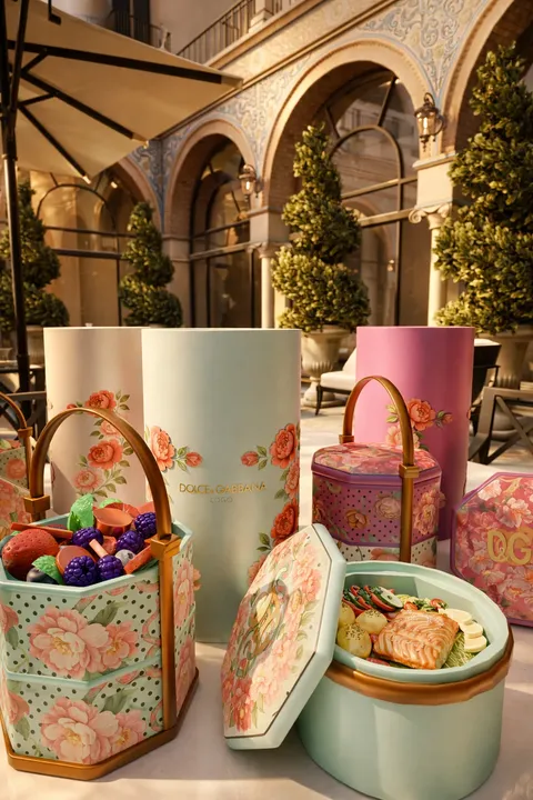 Becca Bloom Lunch Box - Blender 3d models