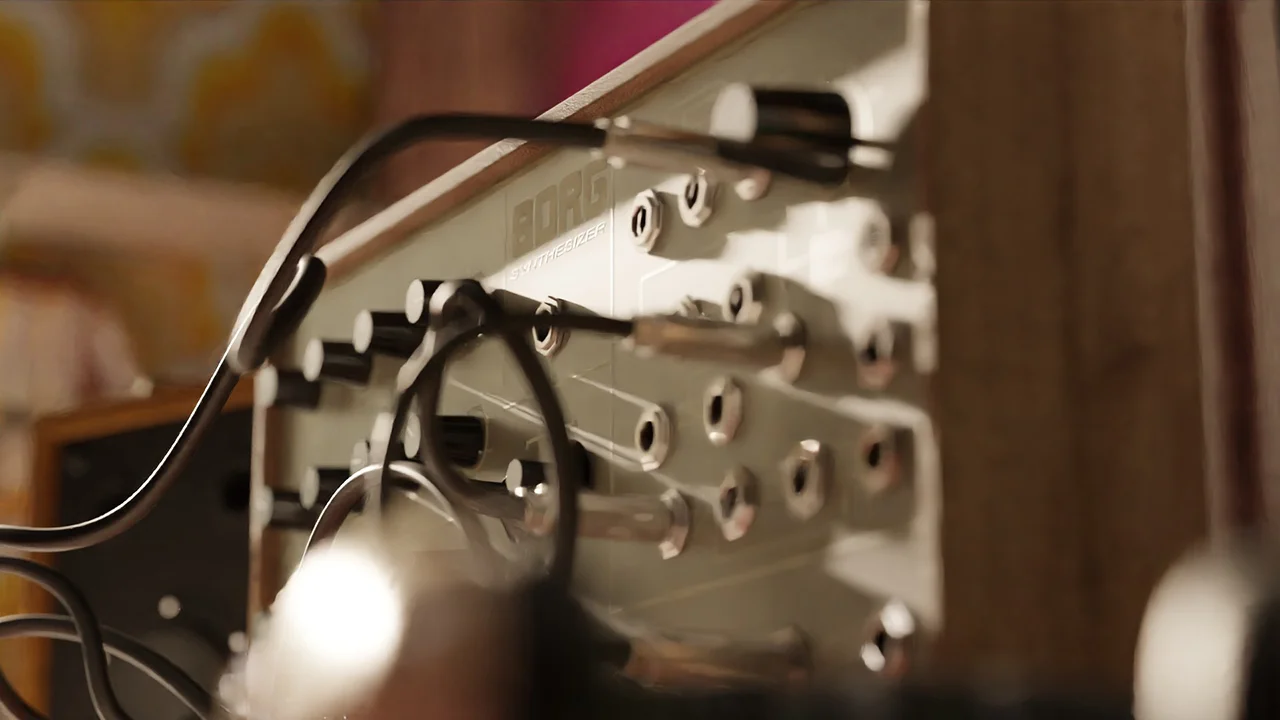 Retro Synth Room Scene screenshot 5