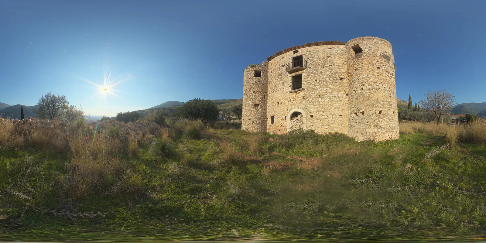 Castle and Nature HDRI screenshot 3