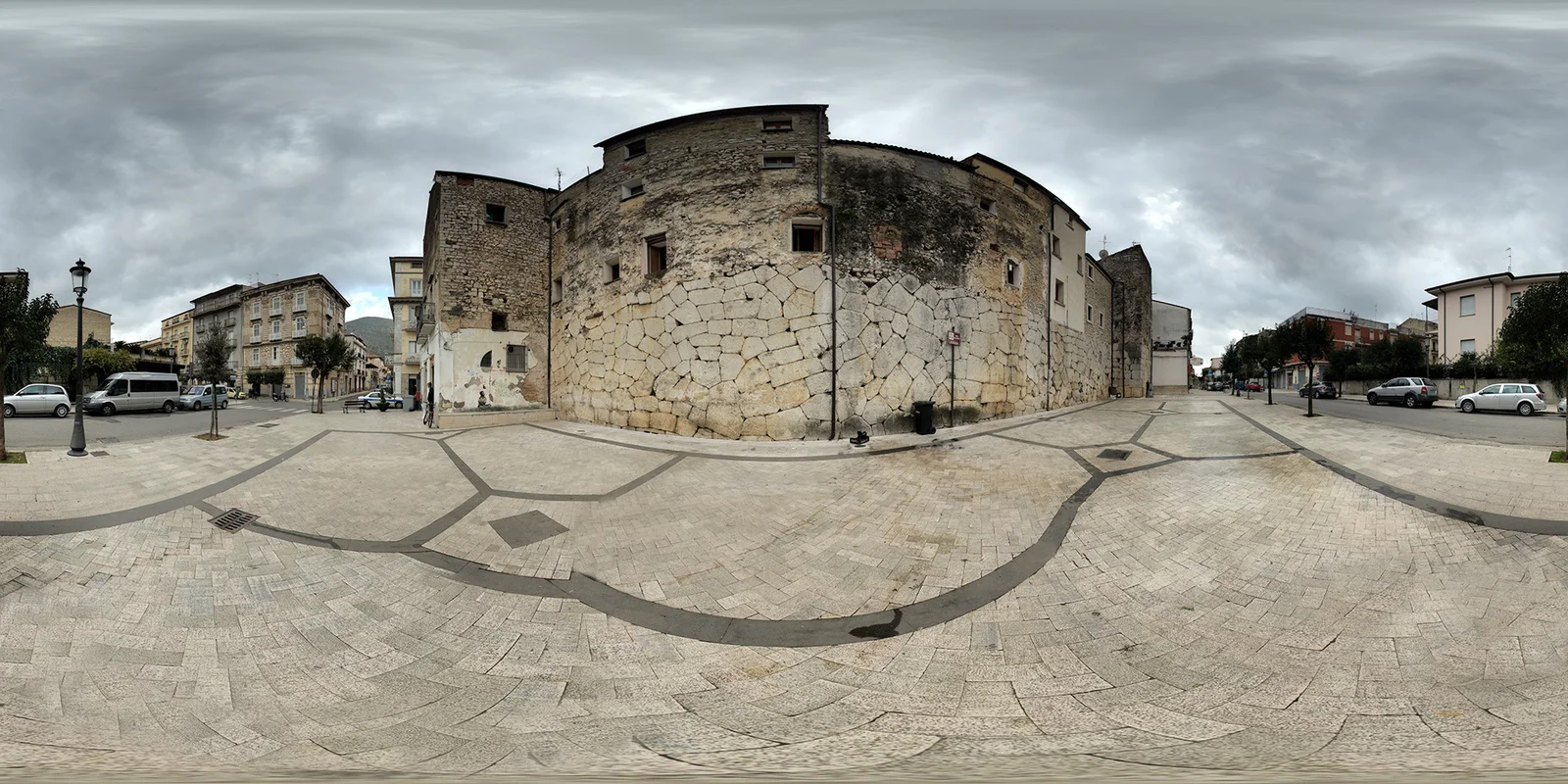 Cloudy Old Buildings HDRI screenshot 3
