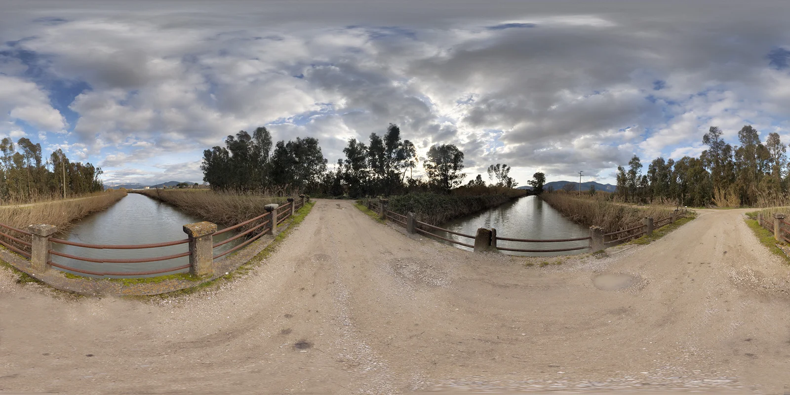 Landscape River and Clouds HDRI screenshot 3