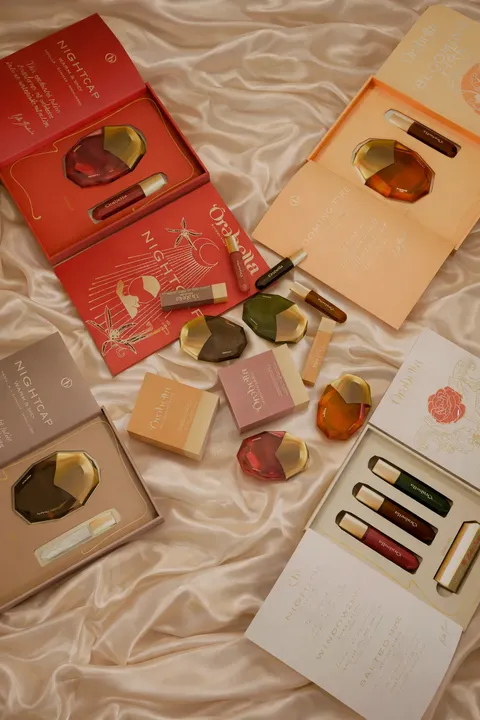 Orebella Perfume Set - Blender 3d models