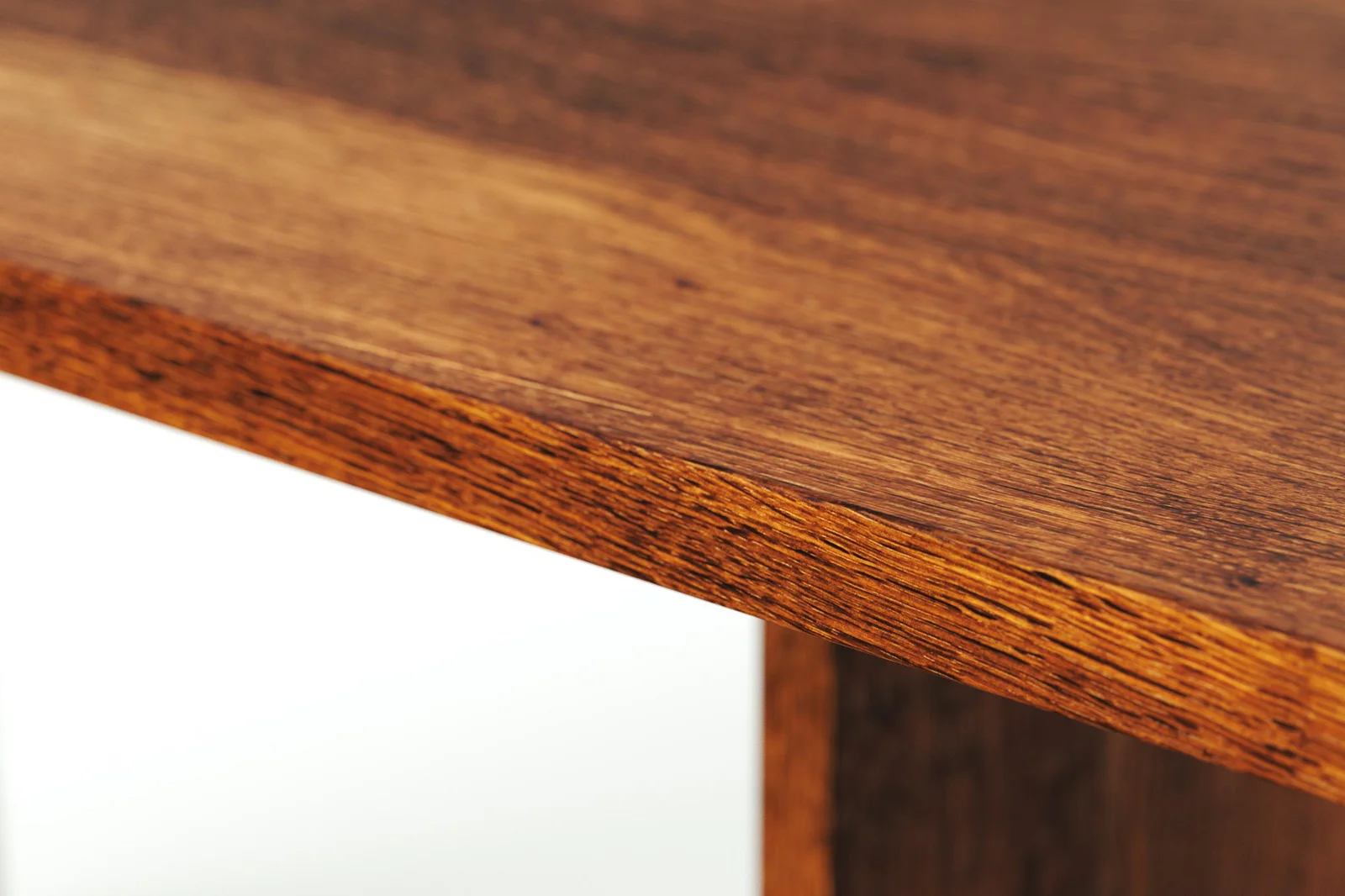 Smoked Oak Table And Bench screenshot 4
