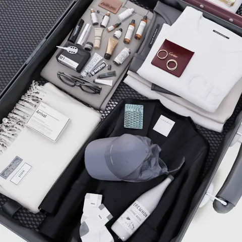 Rimowa Open Suitcase - Blender 3d models