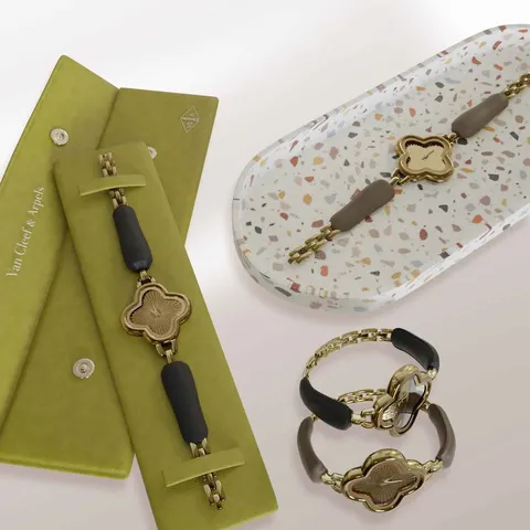 Van Cleef Wristwatch - Blender 3d models