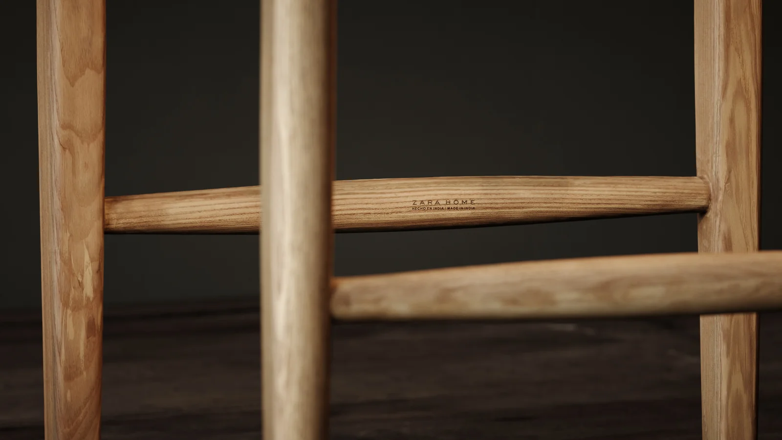 Zara Home Ash Wood Stool screenshot 8